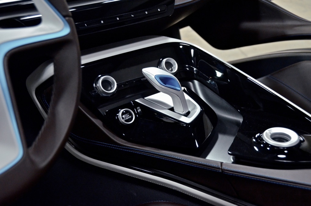 BMW i8 Interior2